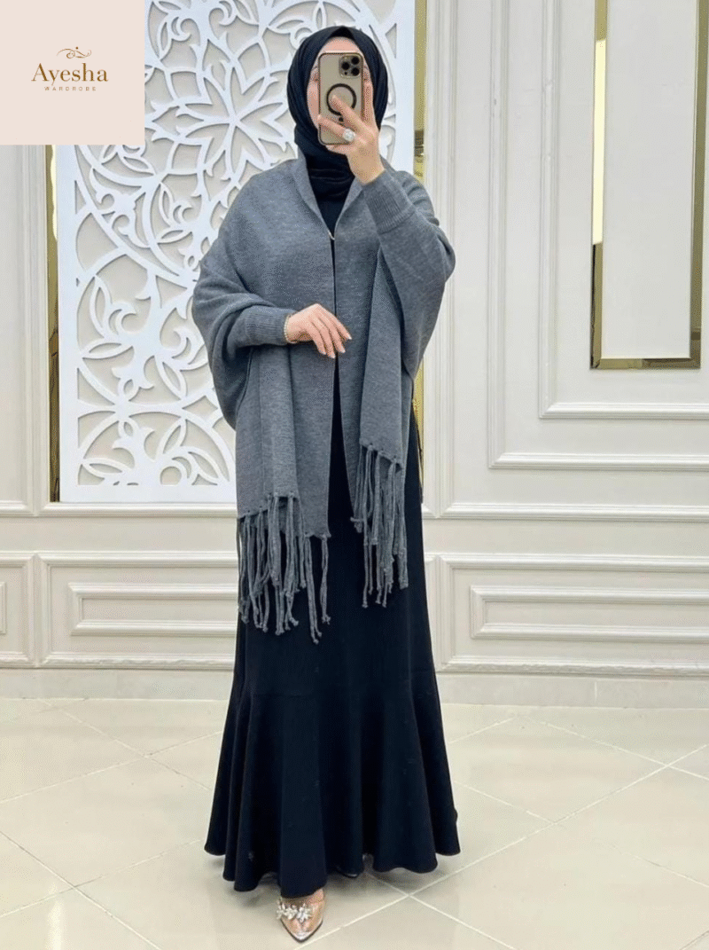Winter Arrival Women’s Fleece Shawl - Image 3