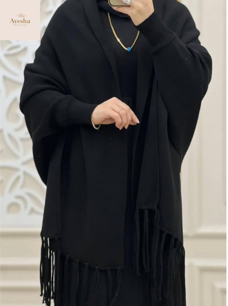 Winter Arrival Women’s Fleece Shawl