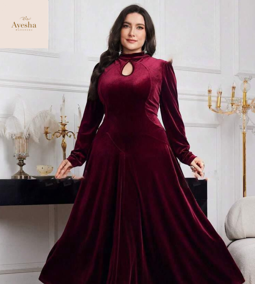 Valvet frock - Image 3